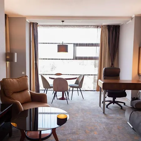 Wyndham Hotel