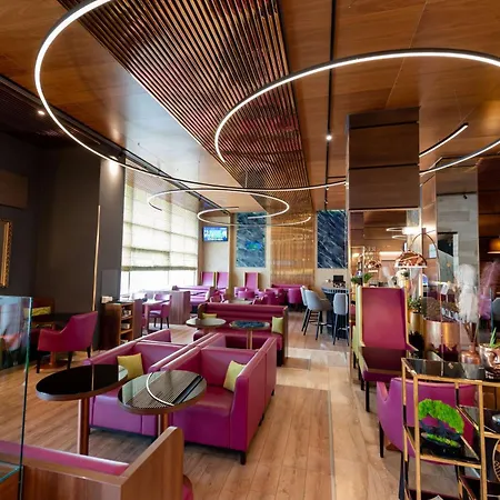Hotel Wyndham 5*